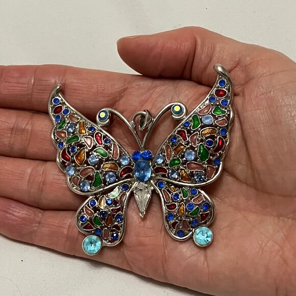 Colourful Silver-tone Metal Fashion Costume Butterfly Pendant - Picture 5 of 10